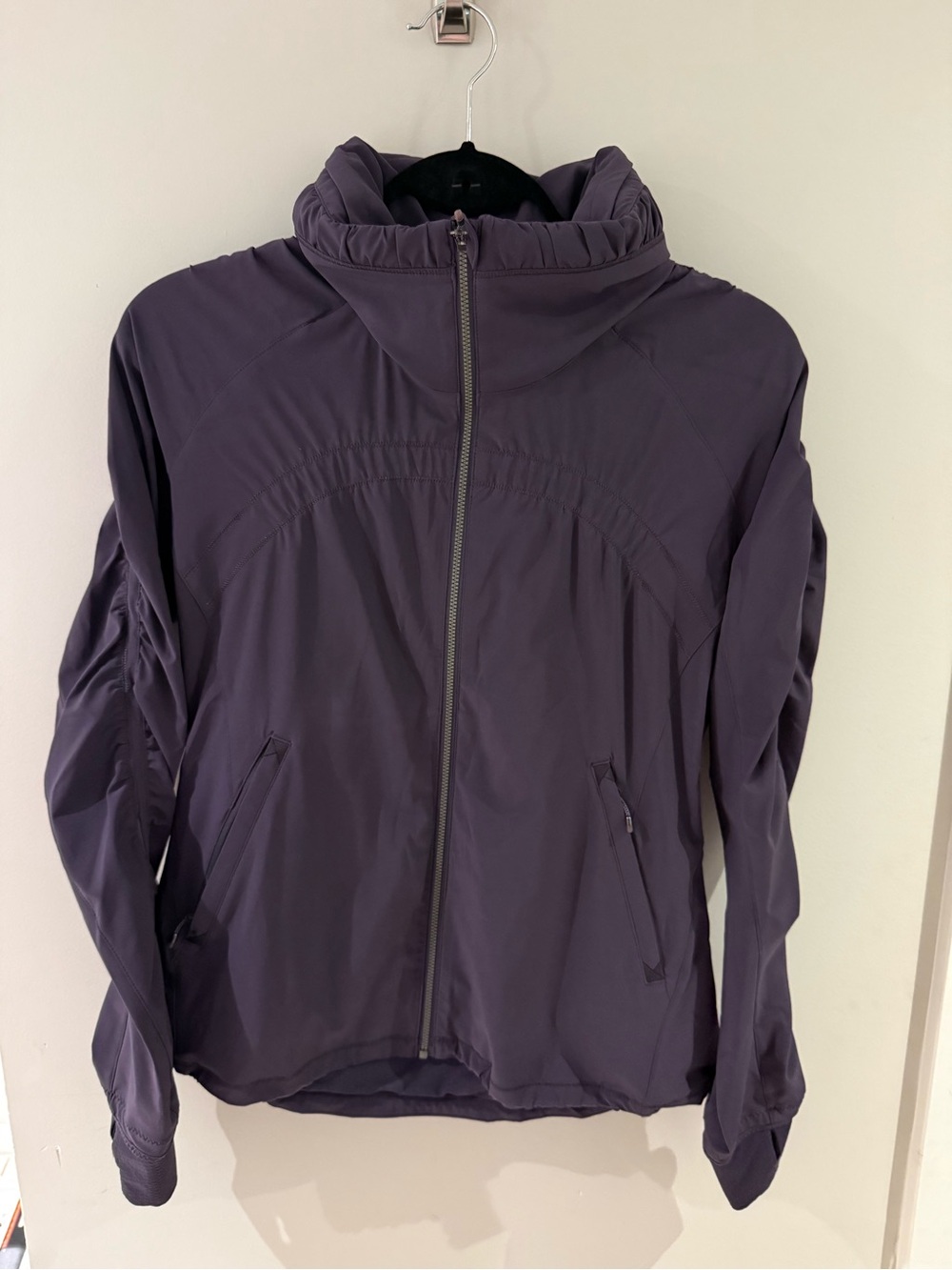 Lululemon Lightweight Women's Purple Hooded Jacket